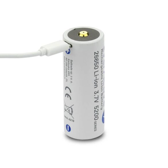 everActive 26650 3,7V 5200mAh li-ion akkumulátor microUSB bemenettel